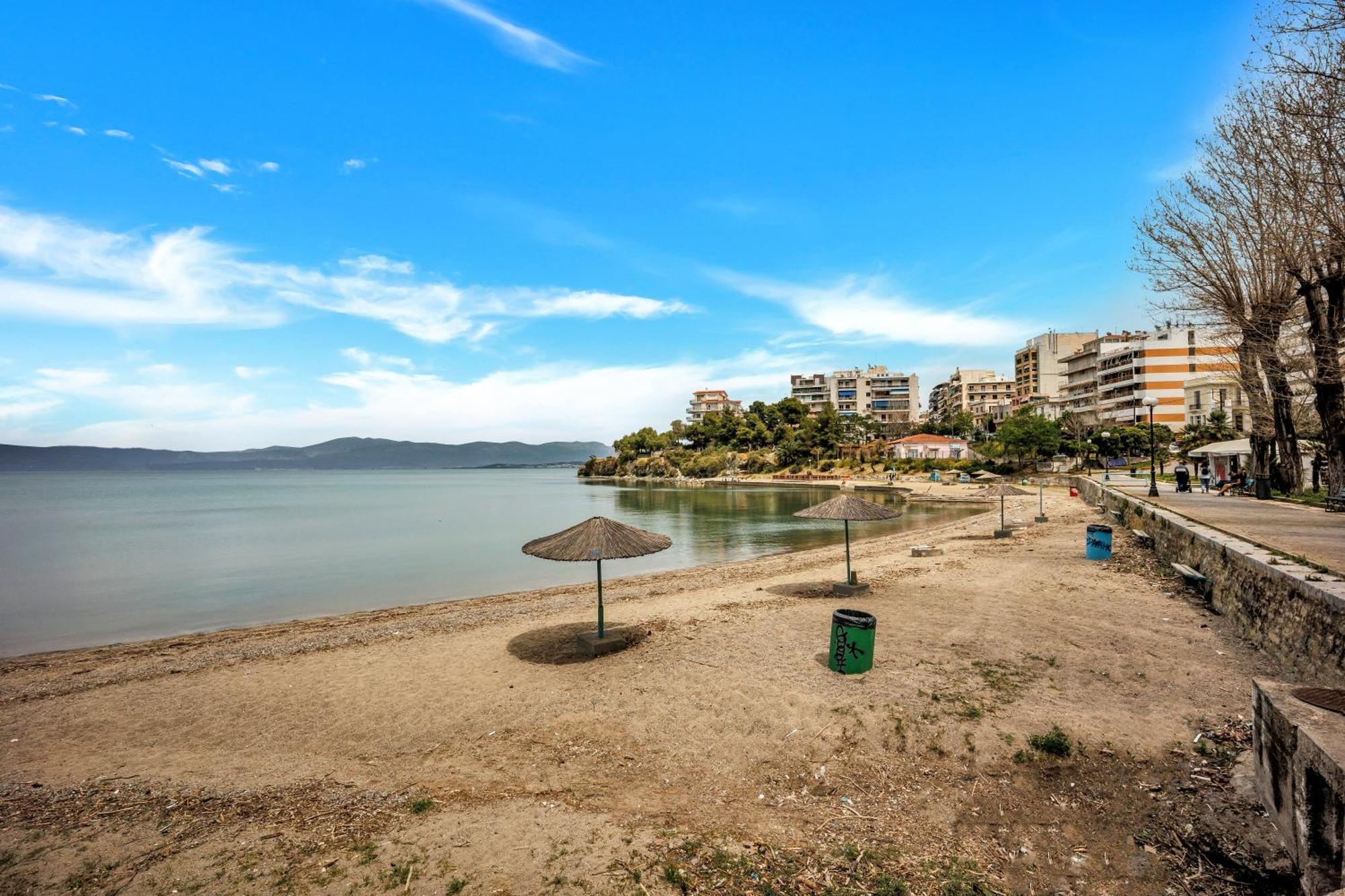 Fabulous Central Apartment Close To The Sea! Chalkida Bagian luar foto