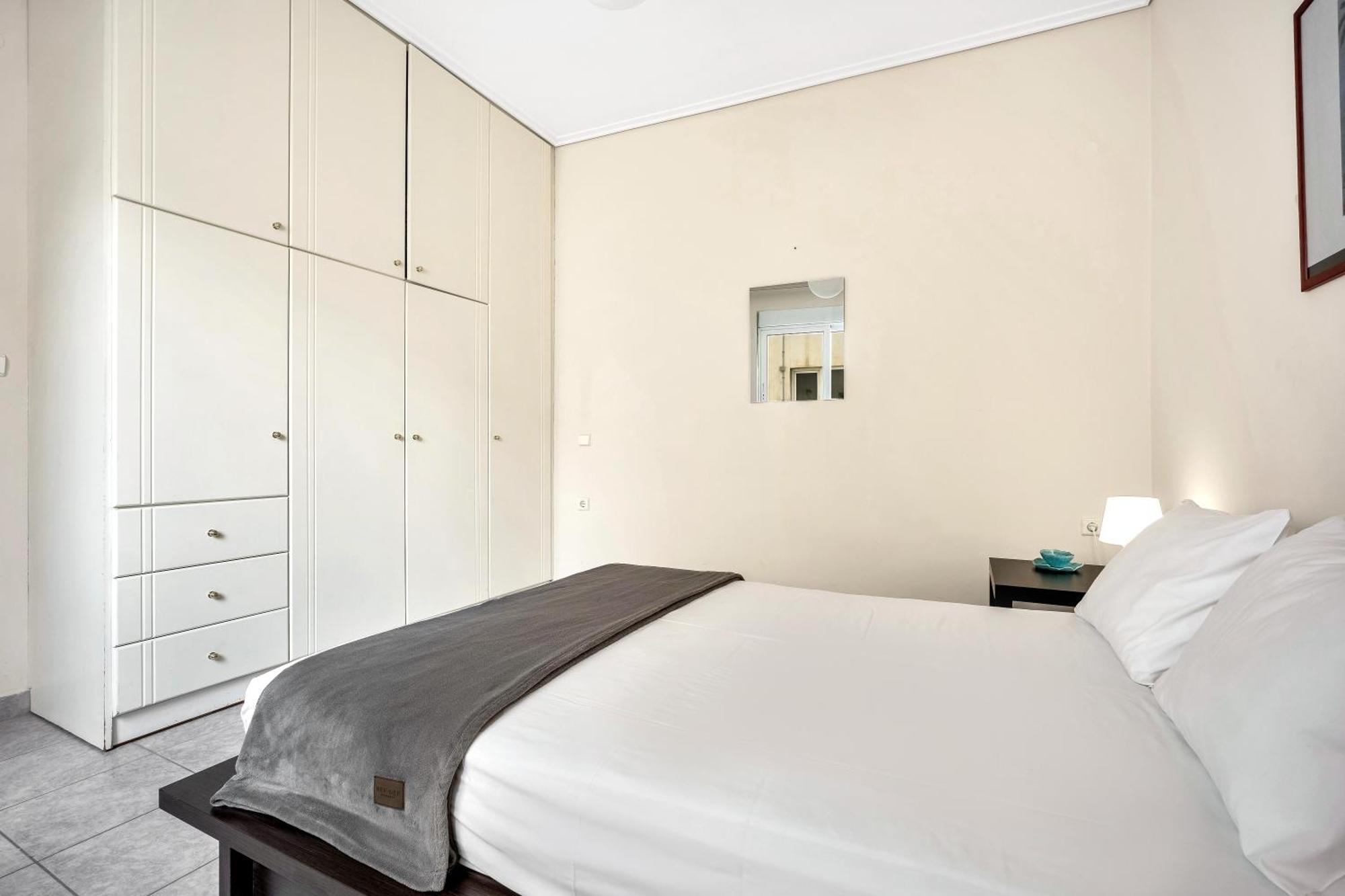 Fabulous Central Apartment Close To The Sea! Chalkida Bagian luar foto