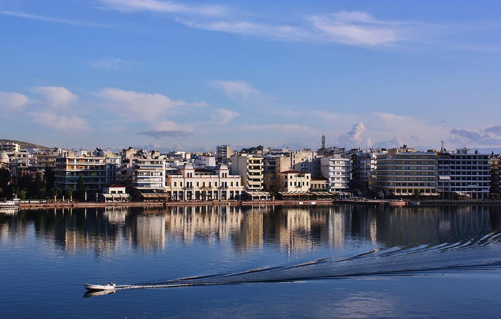 Fabulous Central Apartment Close To The Sea! Chalkida Bagian luar foto